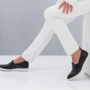 Everlane The Leather Street Shoe “like new”
Size 7.5